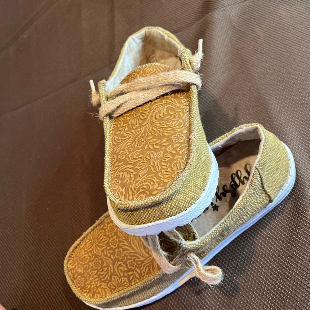 2 pair Gypsy Jazz slip on loafer shoes